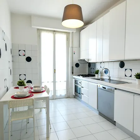 Unyca - Spacious Gem In San Jacopino